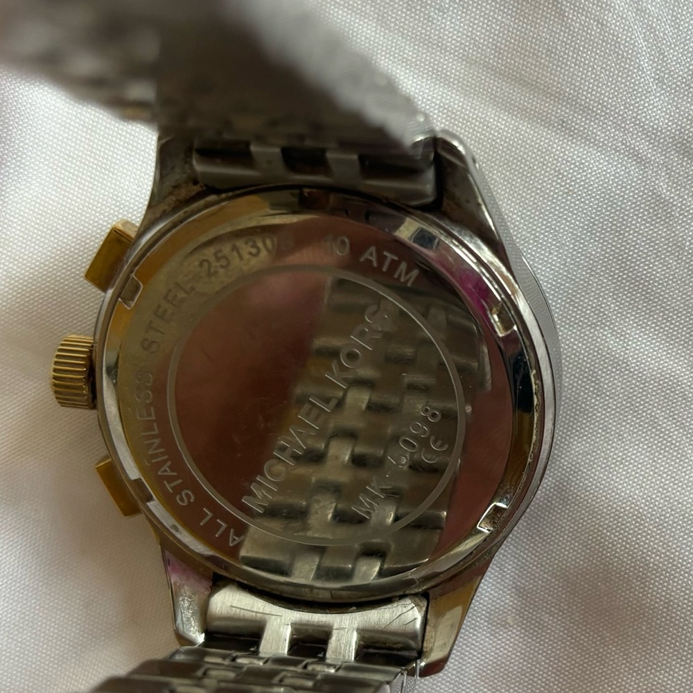 Michael Kors Stainless Steel Women’s Watch - Picture 5 of 6